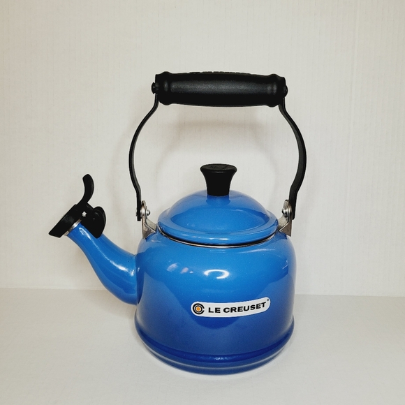 Le Creuset Other - Le Creuset Enamel on Steel 1.25 Quart Demi Tea Kettle Marseille Tea Time Modern